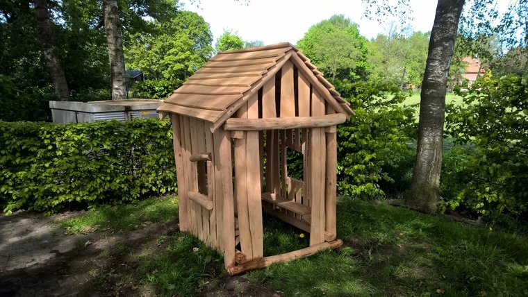 Robinia Speelhuisje Wapiti openbaar gebruik