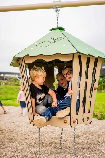 speel toren glijbaan NEN-EN 1176 kunststof jungle hut