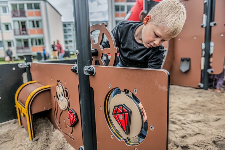 sfeerfoto kind speelpaneel piraten schip boot