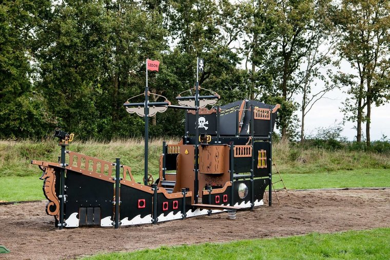 Speeltoren Pirates openbaar gebruik Piratenschip Openbaar