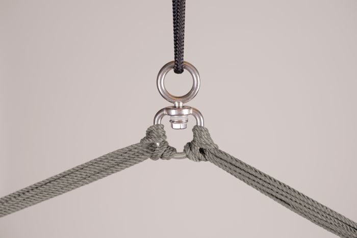 detailfoto van de touwen en de ophanging van de Hangstoel Domingo Comfort Almond