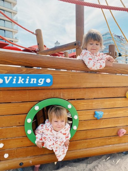 Europlay Speelboot Viking Openbaar sfeer foto kijkgat