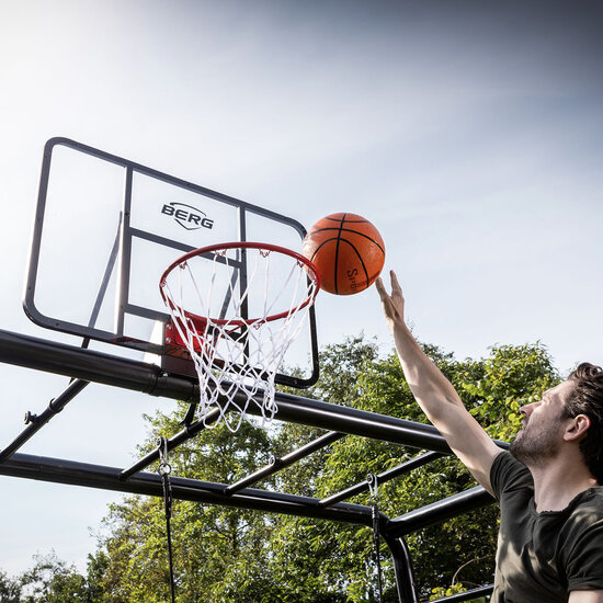 Detail van deBerg Playbase Basketbalring