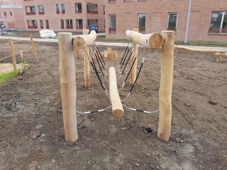 Robinia Zwevende Balanceerbalk met Gewapend Touw Openbaar (Serie 35)