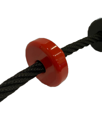 sfeerfoto van de bovenkant van de Kunststof knoop voor gewapend touw Rood &Oslash;16mm bevestigd aan een touw