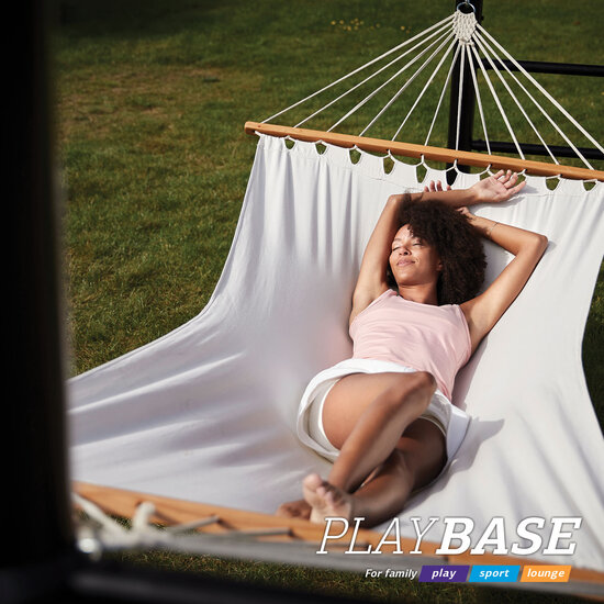 playbase hammock wit