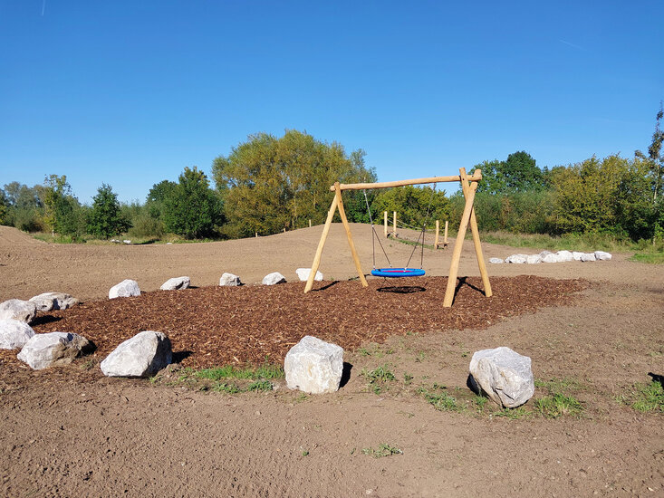 Nestschommel Blauw/Rood Openbaar &Oslash;100 cm Premium robinia hout