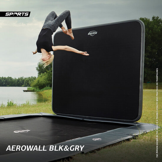 sfeerfoto Berg *Ultim Champion Flatground** Trampoline Grijs 500 x 300 #met AeroWall##