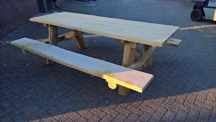parkmeubel houten robinia picknick tafel 