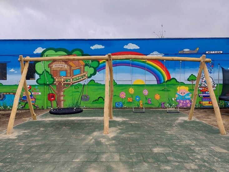 Robinia Schakelschommel met schommelzitjes naar keuze Openbaar