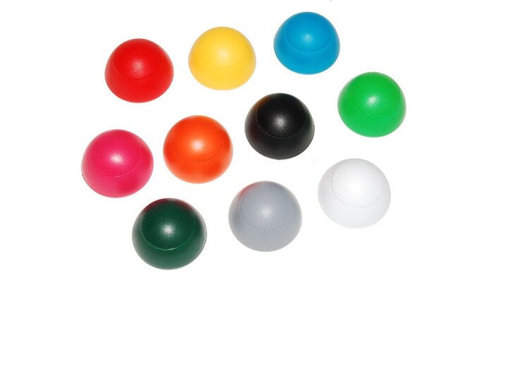 verschillende kleuren van de afdekdoppen voor bouten en moeren