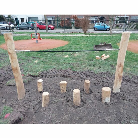 B-Play Robinia Stappaaltjes met Touw Openbaar - Module 4