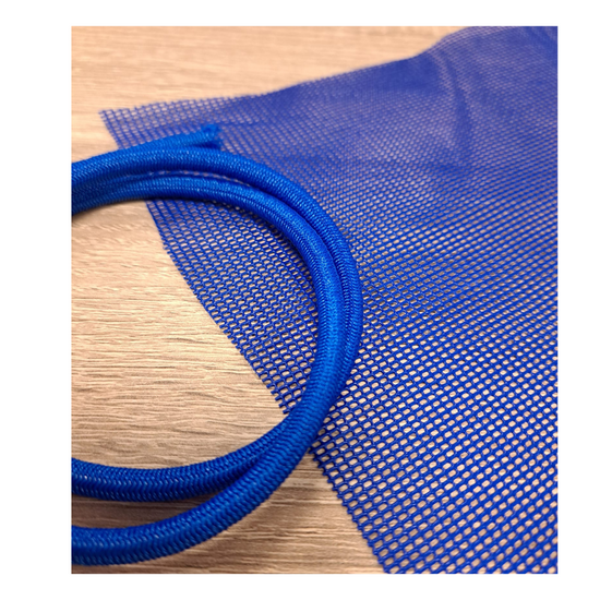 Blauw Bevestigingselastiek voor zandbaknet sfeer foto