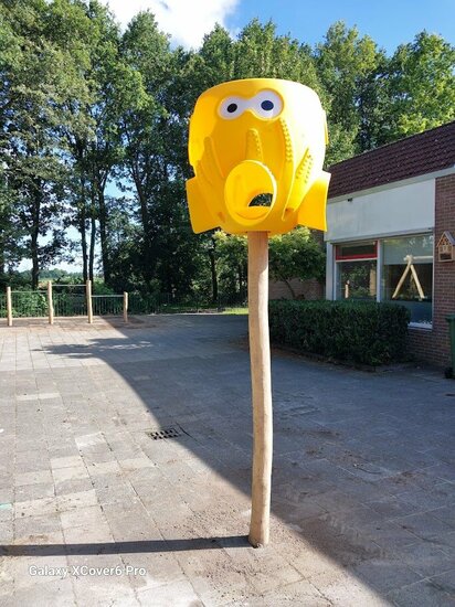 Losse Balkorf Octopus Geel met Robinia paal