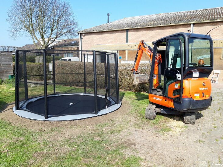Ingraafservice Trampoline
