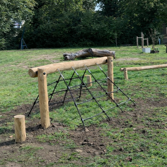 B-Play Robinia Klimnet Parcours met Stappalen Openbaar - Module 8