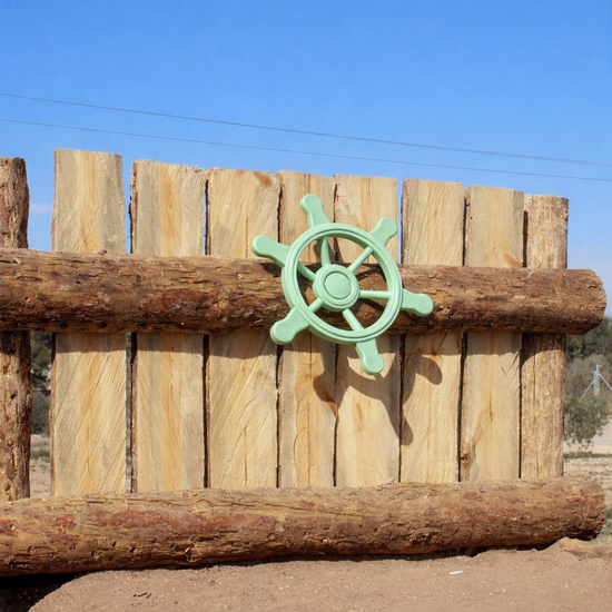 Piratenstuur pastel groen in gebruik
