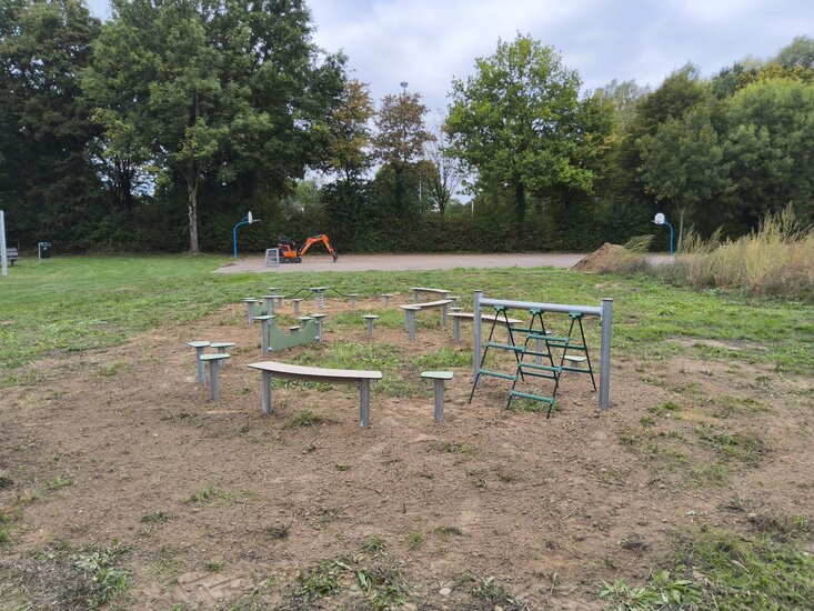 Sfeerfoto Ledon Hindernisbaan Basic 8-vorm Openbaar