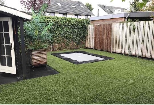 Sfeerfoto Akrobat Trampoline Primus Flat To The Ground 380 x 250 cm Zwart/Grijs