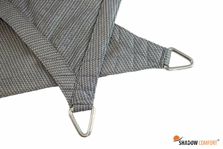 driehoeksogen van Vierkant Schaduwdoek Cool Grey met 4 Robinia Palen Basic