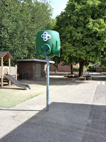 Sfeerfoto 2 Balkorf Octopus Groen inclusief Verzinkte Paal