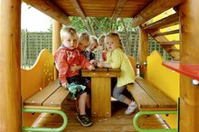 sfeerfoto met kinderen van het Europlay Aanbouwelement Zitgroep