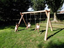 Eco-Play Kleine Robinia Schommel