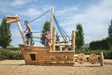 Klauteren en klimmen , schip ahoy