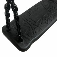 close up zijaanzicht van Schommelzitje Rubber Curve met Coating Zwart Gegalvaniseerde Kettingen 250cm