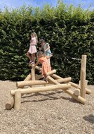 Sfeerfoto van het speeltoestel termietenheuvel