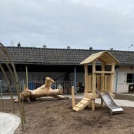 sfeerfoto van Robinia Peuter Torentje Mouse met dak
