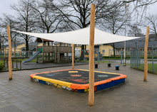 Vierkant Schaduwdoek Arctic White met 4 Robinia Palen Basic
